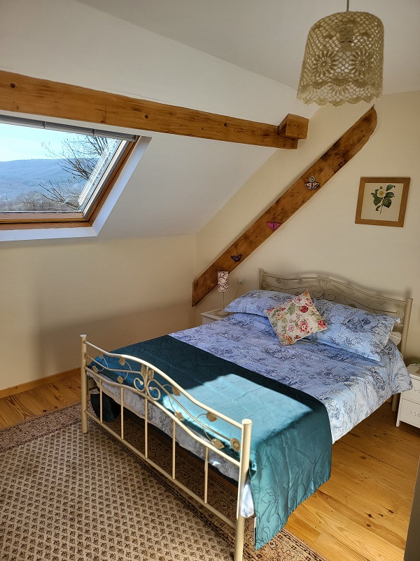 room 2 photo